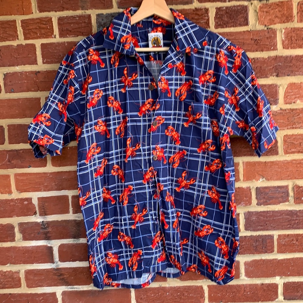 Men’s medium max boxxer USA lobster button up